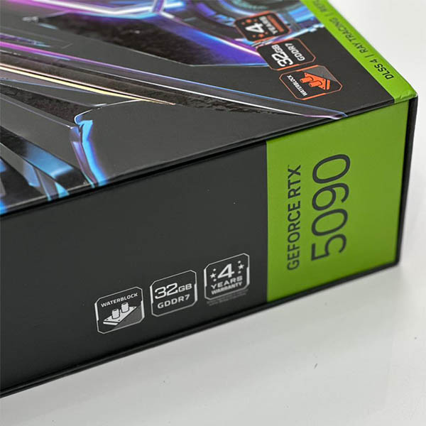 Gigabyte AORUS GeForce RTX 5090 XTREME WATERFORCE – 32 Go GDDR6X